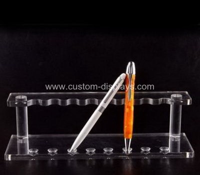 Clear acrylic pen holder