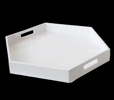 Polygonal tray