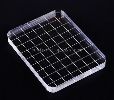 CBL-004-1 Acrylic stamp block with alignment grid