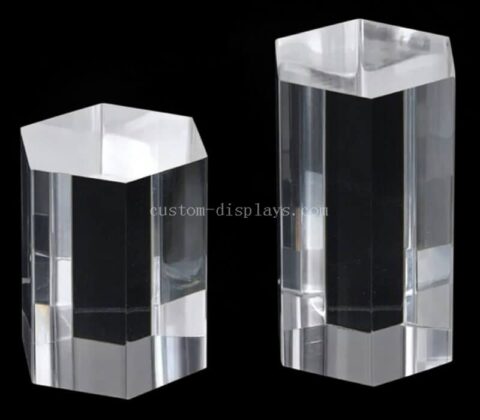 Supports à prisme solide transparent sur mesure